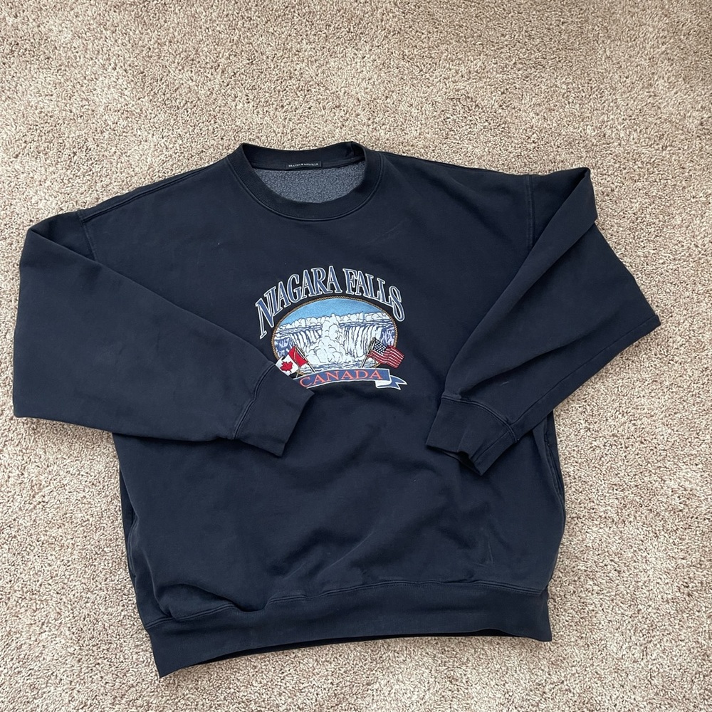 brandy melville niagara falls hoodie